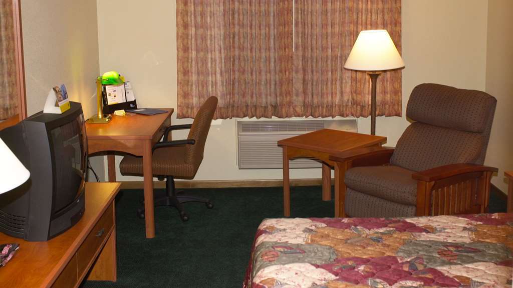 Super 8 By Wyndham Berlin Wi Hotell Rum bild